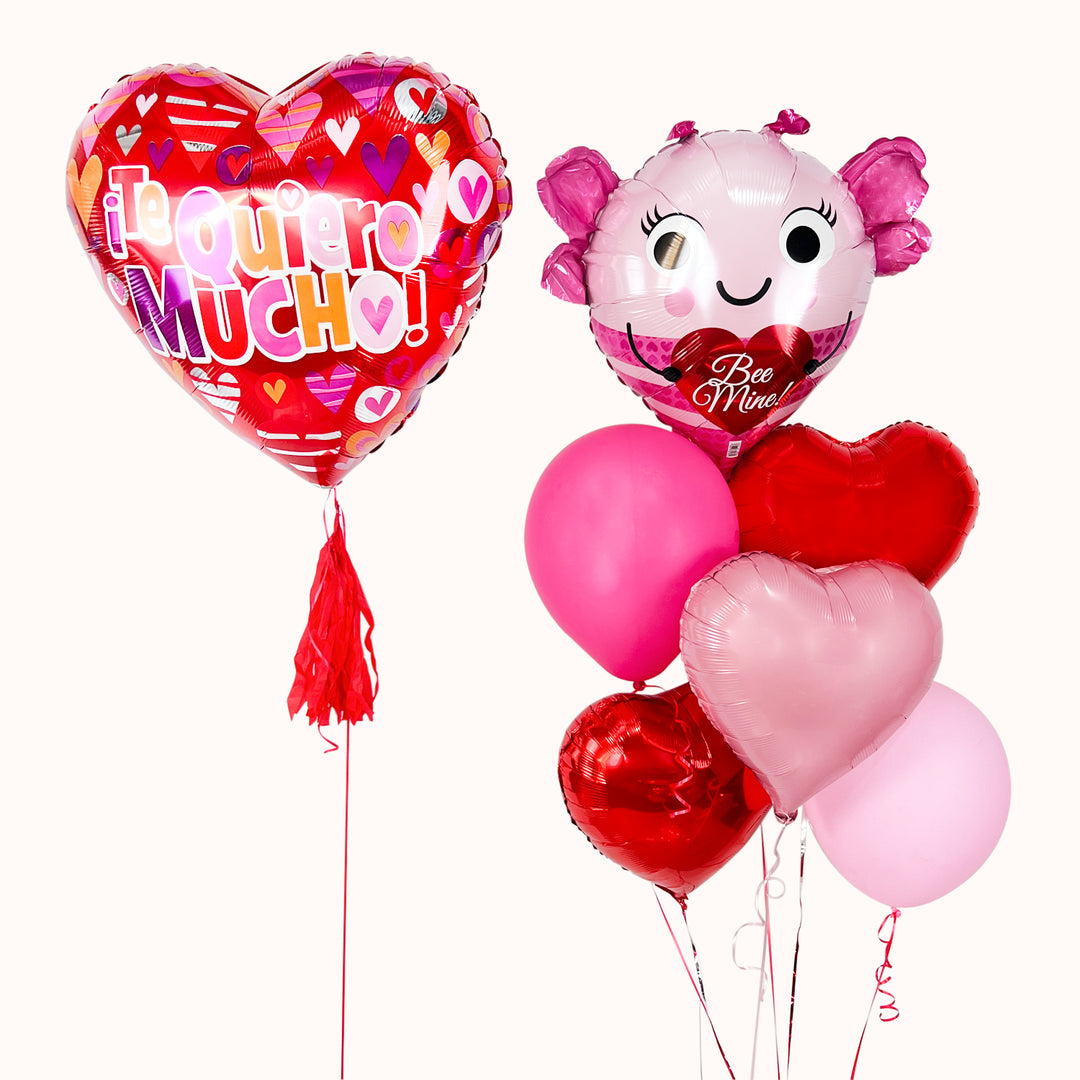 Ramo de globos, contiene 1 globo grande de corazón te quiero mucho, 3 globos corazón metálico y 2 globos látex, 1 globo abejita, inflados con helio, para sorprender en San Valentín para celebrar el Amor.