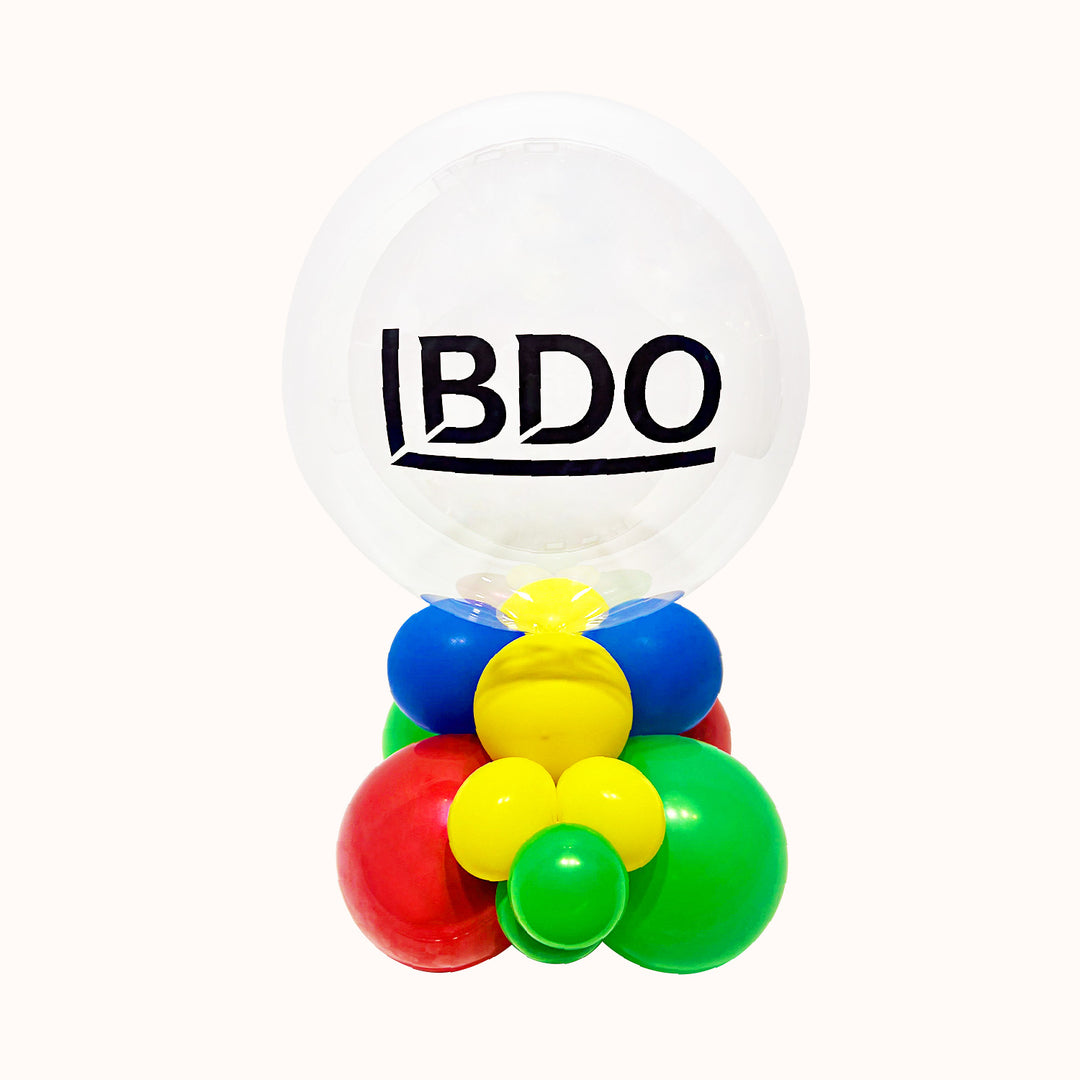 Centro de mesa para eventos corporativos, ideal para destacar tu marca y llenar de color la decoración de campañas publicitarias y eventos empresariales.