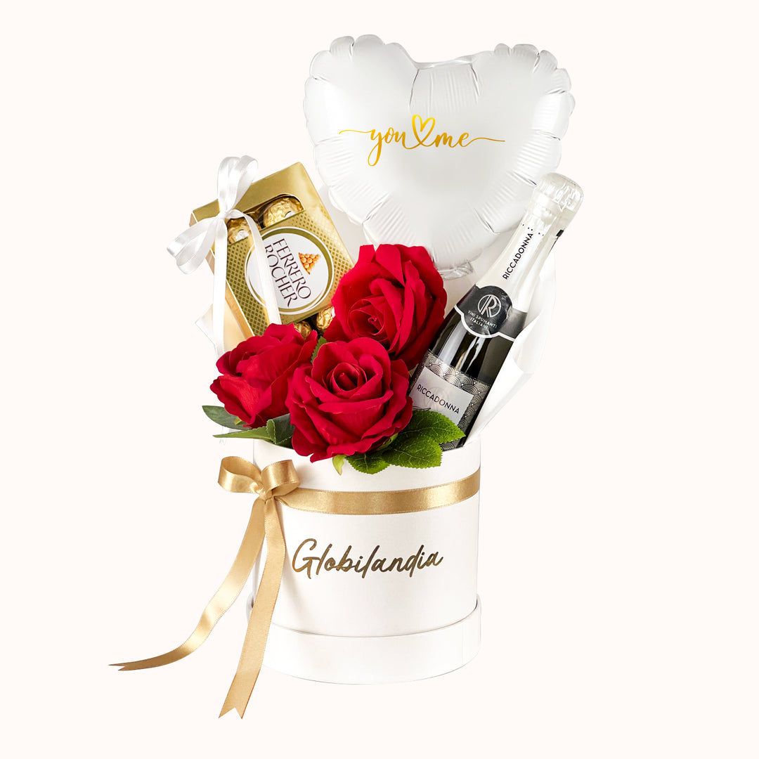 Gift box con espumante Riccadonna 200ml, bombones Ferrero Rocher, rosas artificiales y globo personalizado para regalar el Día de San Valentín o en cualquier ocasión especial