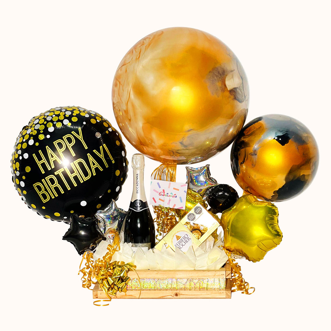 Gift box, caja de regalo grande con: 1 globo burbuja pintado y personalizado, 1globo “Happy Birthday”,  globo burbuja pequeño pintado,  botella de champagne Riccadonna Asti de 750 ml, caja de Ferrero Rocher de 8 unidades y globitos decorativos pequeños. Ideal para celebrar cumpleaños.