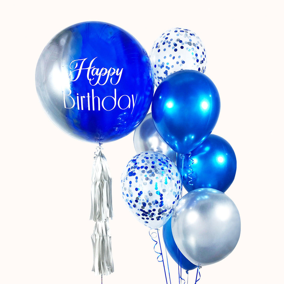 Pack de globos cumpleaños inflados con helio: 1 globo burbuja pintado y personalizado, 5 globos de látex cromados azul y plata y 2 globos de látex transparentes con confetti color azul, ideal para decorar y sorprender en cualquier ocasión especial