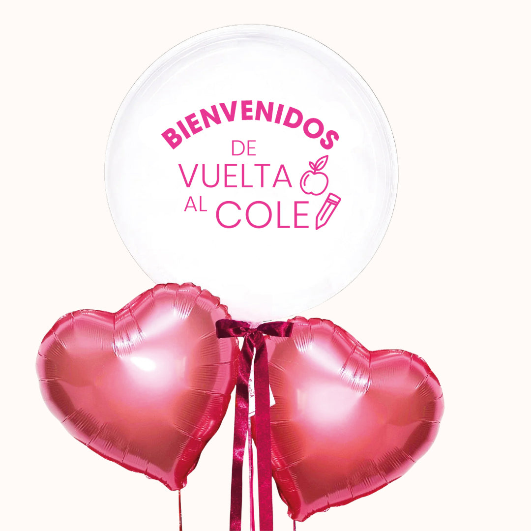 Arreglo de globos con helio para Regreso a Clases / Vuelta al Cole que incluye 1 globo burbuja personalizado y 2 globos en forma de corazón, ideal para celebraciones y sorpresas especiales.
