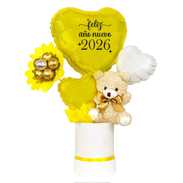 Caja de regalos chica con oso chocolates y globos metálicos personalizada feliz año nuevo 2026, con flor de papel decorada con bombones circulares