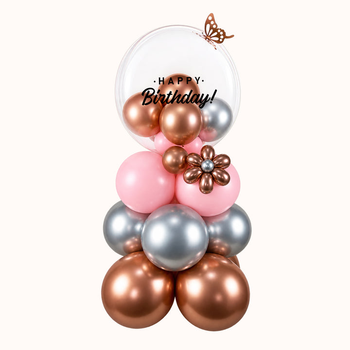 Mural con base de globos y burbuja transparente con globitos dentro. personalizable ideal para decorar cualquier ocasión especial.