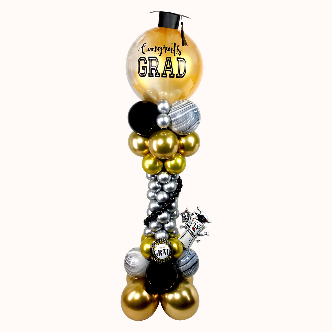 Parante de 180 cm grande, con globo burbuja pintado personalizado , diseño de graduación y base de globos látex para decoración de graduación.