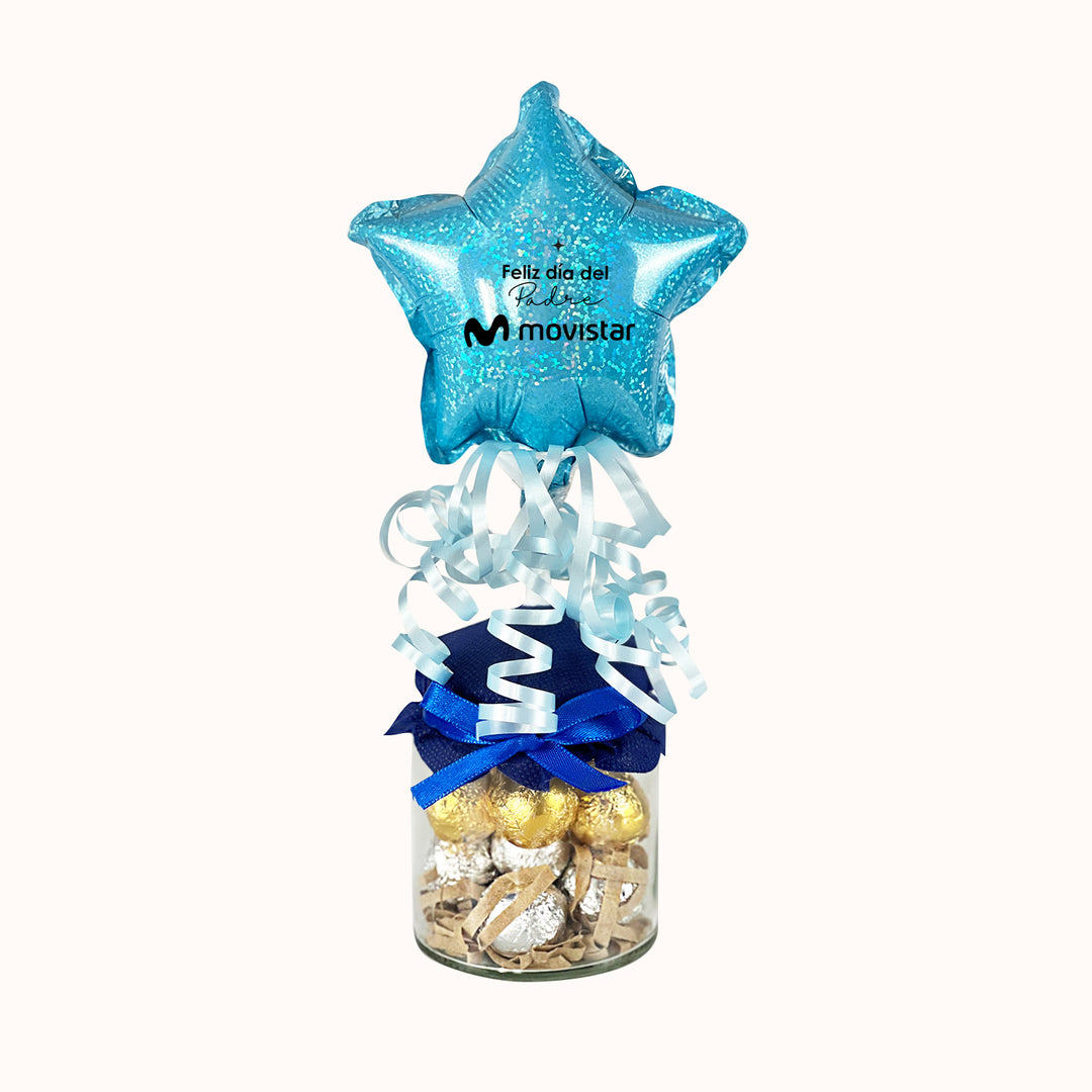  Regalo corporativo para el Día del Padre con pomo de vidrio, mini chocolates y globo personalizado con logo empresarial. Ideal para sorprender a colaboradores y clientes con detalles elegantes y memorables. Disponible en Globilandia.